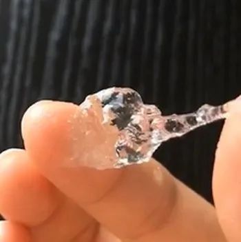 الحمض الهيالوروني المرتبط بالعقيم المستخدم في عمليات زيادة الأنسجة الرخوة في الوجه وترطيب الجلد